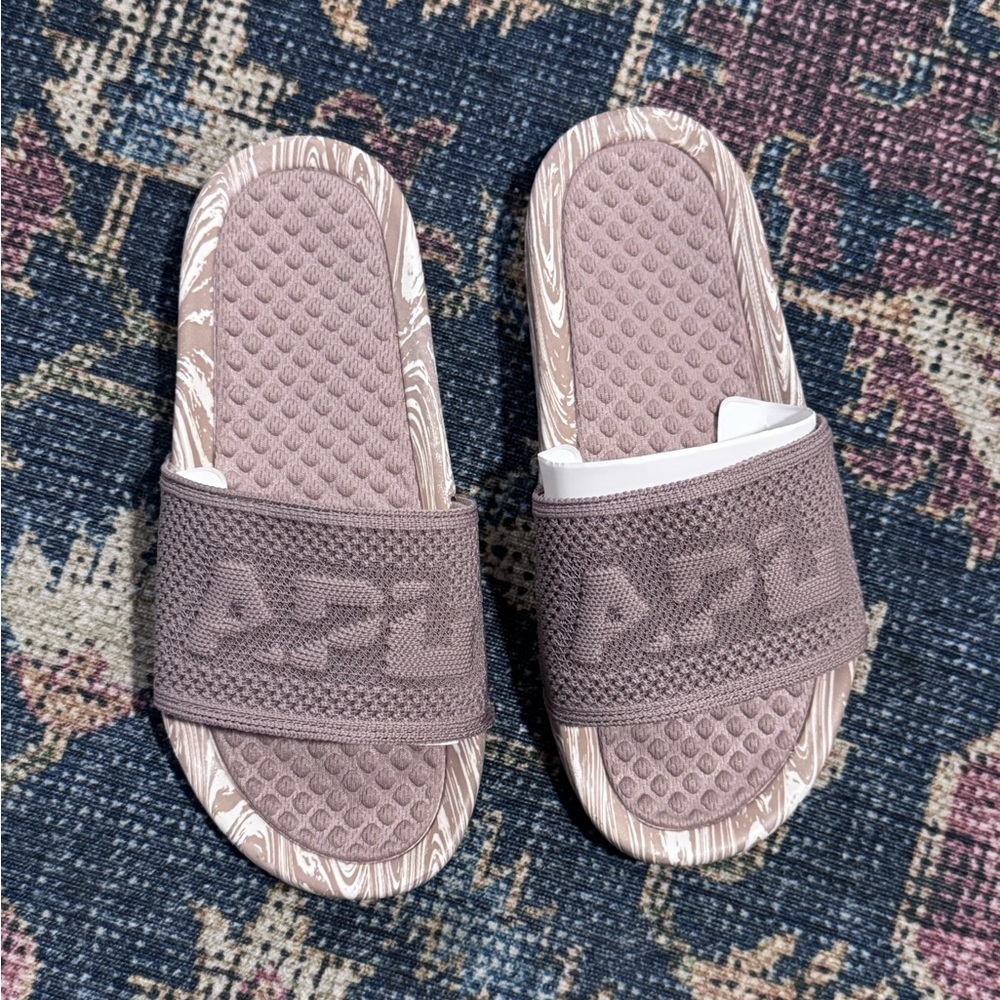 ɴᴇᴡ ɪɴ ʙᴏx, APL (Athletic Propulsion Labs) Big Logo TechLoom Slides, Size 5